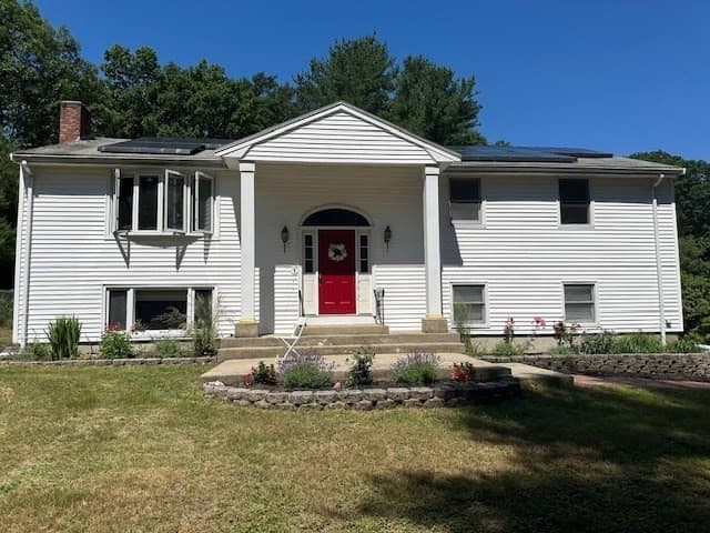 1849 Bay Rd, Sharon MA 02067