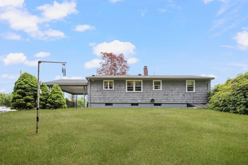Single Family Residence at 27 Hinsdale St, Swansea MA 02777, Swansea, photo 32 of 36