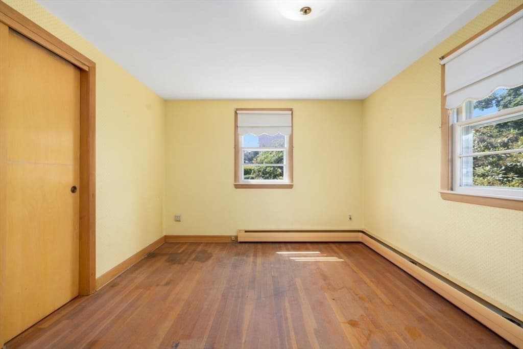 Single Family Residence at 27 Hinsdale St, Swansea MA 02777, Swansea, photo 28 of 36