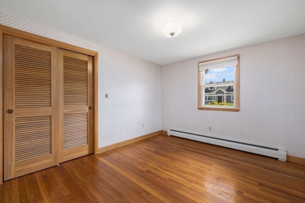 Single Family Residence at 27 Hinsdale St, Swansea MA 02777, Swansea, photo 20 of 36