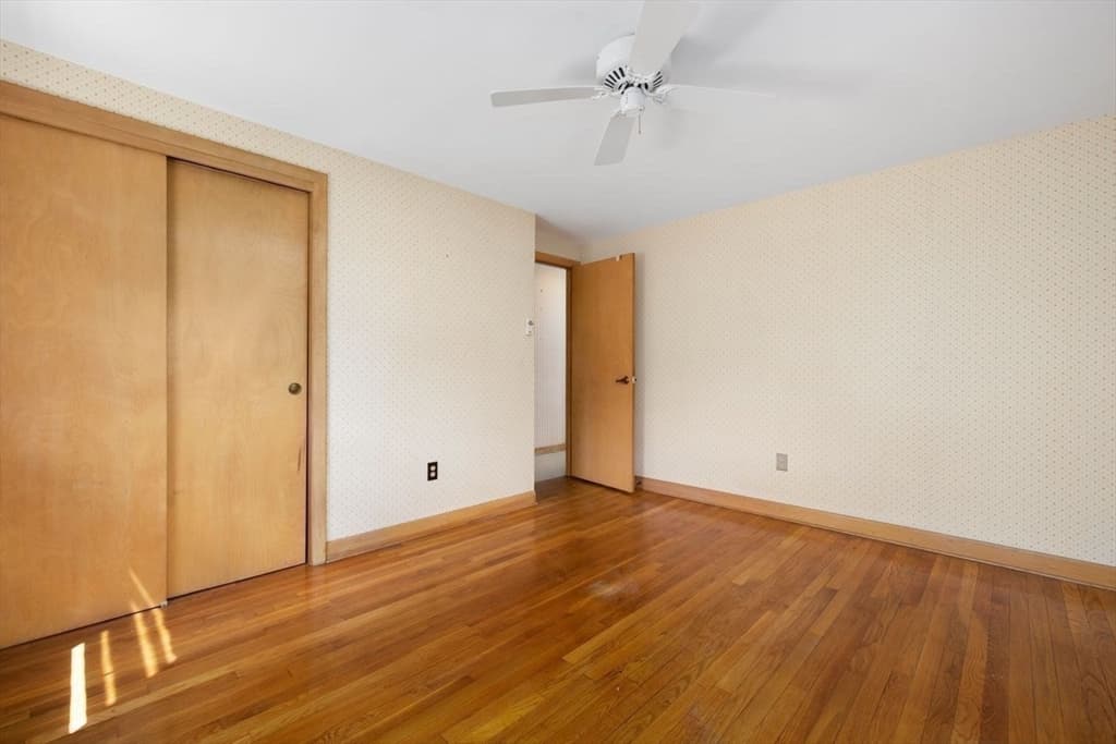 Single Family Residence at 27 Hinsdale St, Swansea MA 02777, Swansea, photo 24 of 36