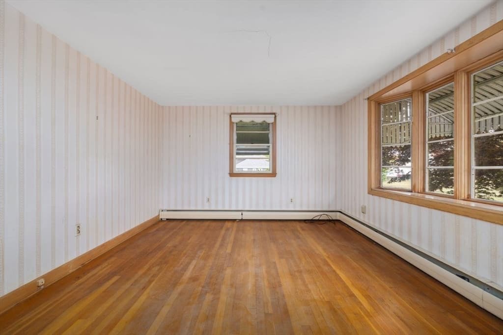 Single Family Residence at 27 Hinsdale St, Swansea MA 02777, Swansea, photo 8 of 36