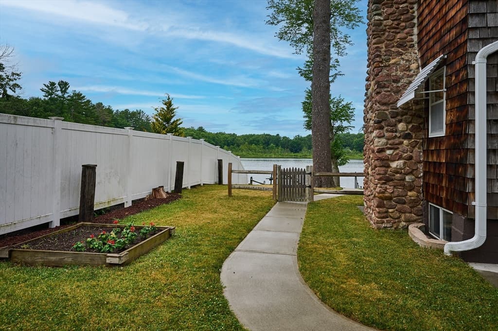 238 Dox Rd, Westfield MA 01085 photo 22