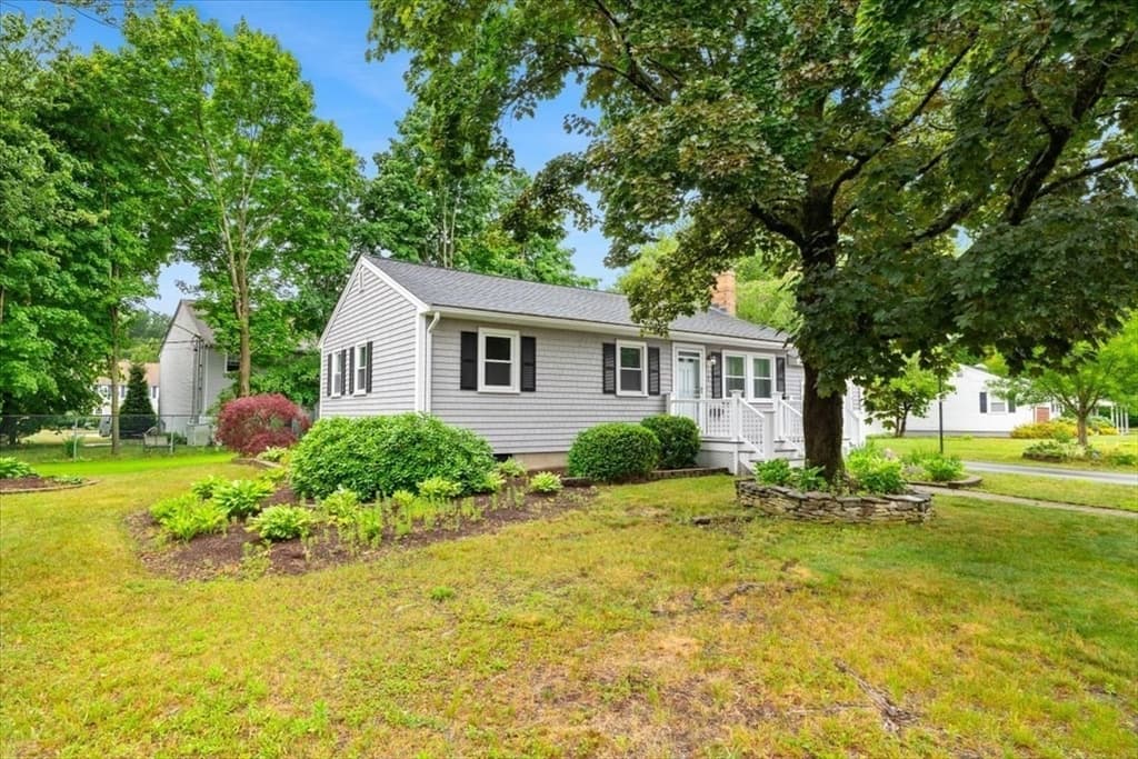 2 Margaret Rd, Foxboro MA 02035 photo 27