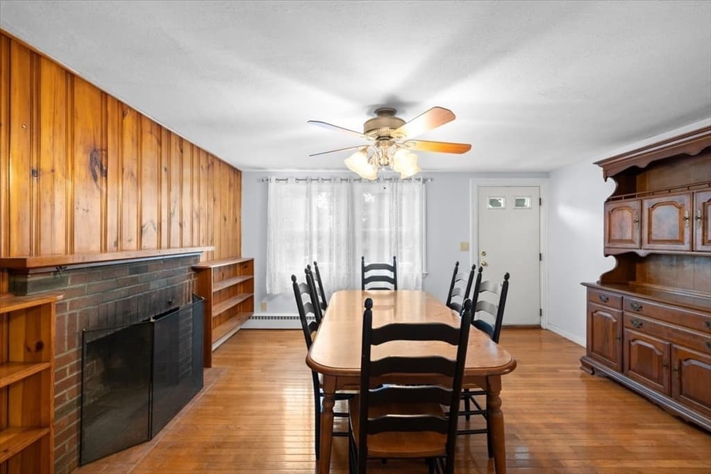 2 Margaret Rd, Foxboro MA 02035 photo 5