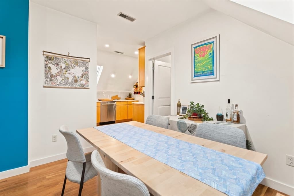 51 New Ocean St # 3, Swampscott MA 01907 photo 6