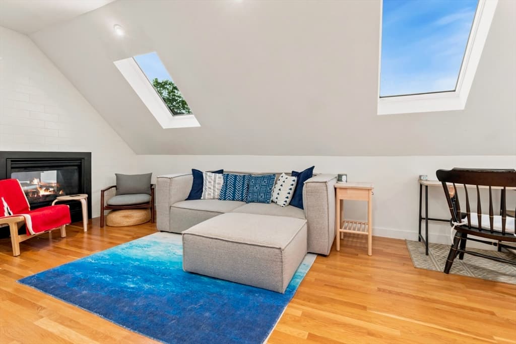51 New Ocean St # 3, Swampscott MA 01907 photo 3