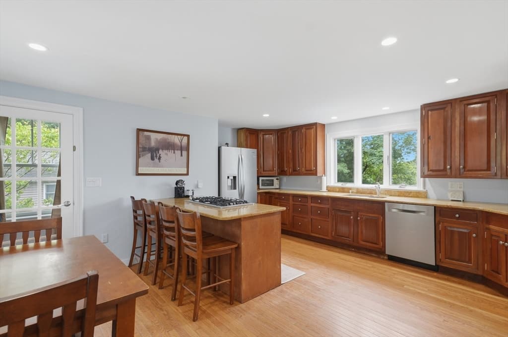 239 Fairmount Street, Lowell MA 01852 photo 16