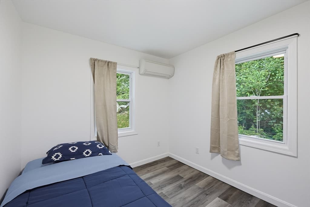 Single Family Residence at 1703 Crandall Rd, Tiverton RI 02878, Tiverton, photo 12 of 14