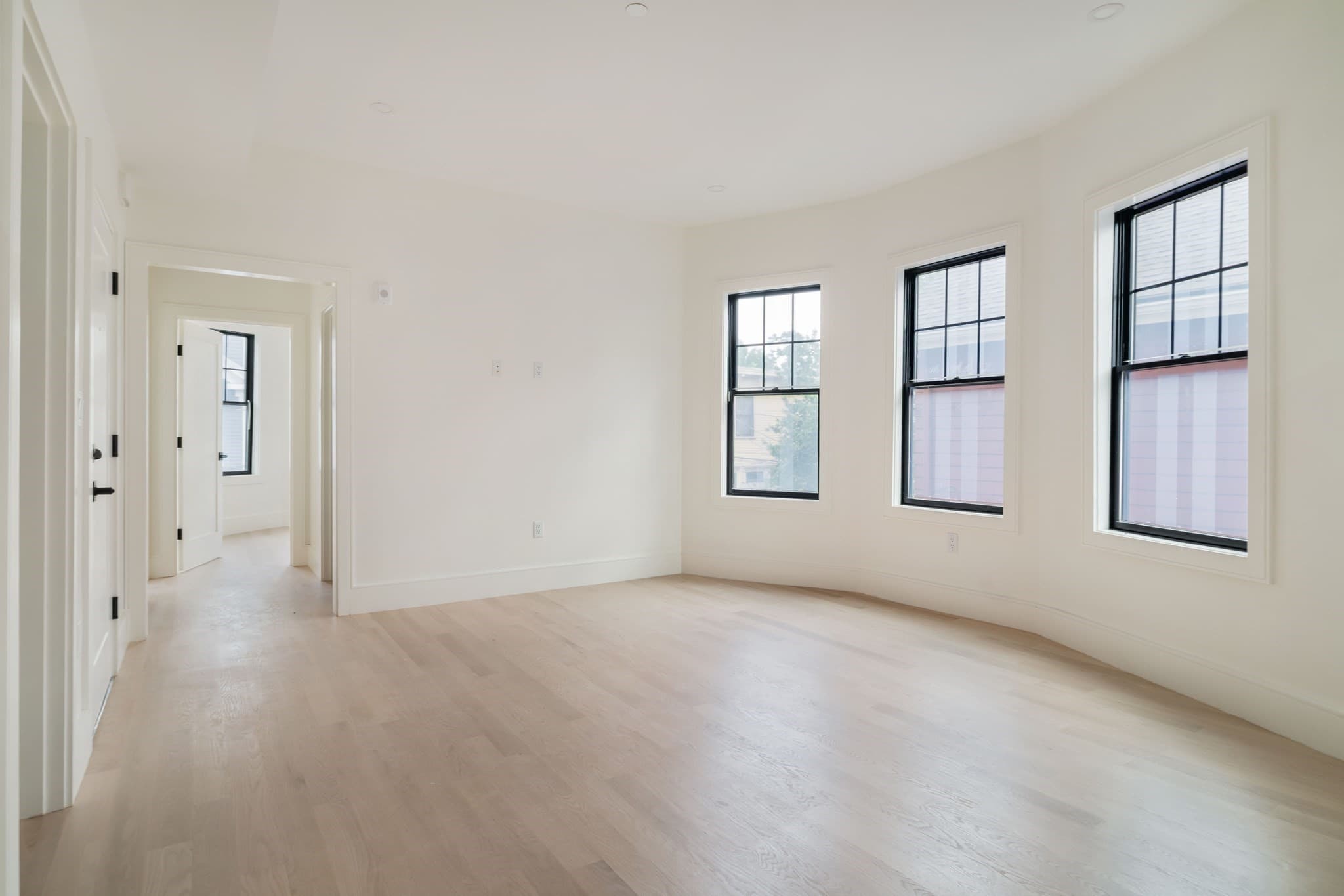 3 Family at 387 Norfolk St, Cambridge MA 02139, Cambridge, photo 21 of 38