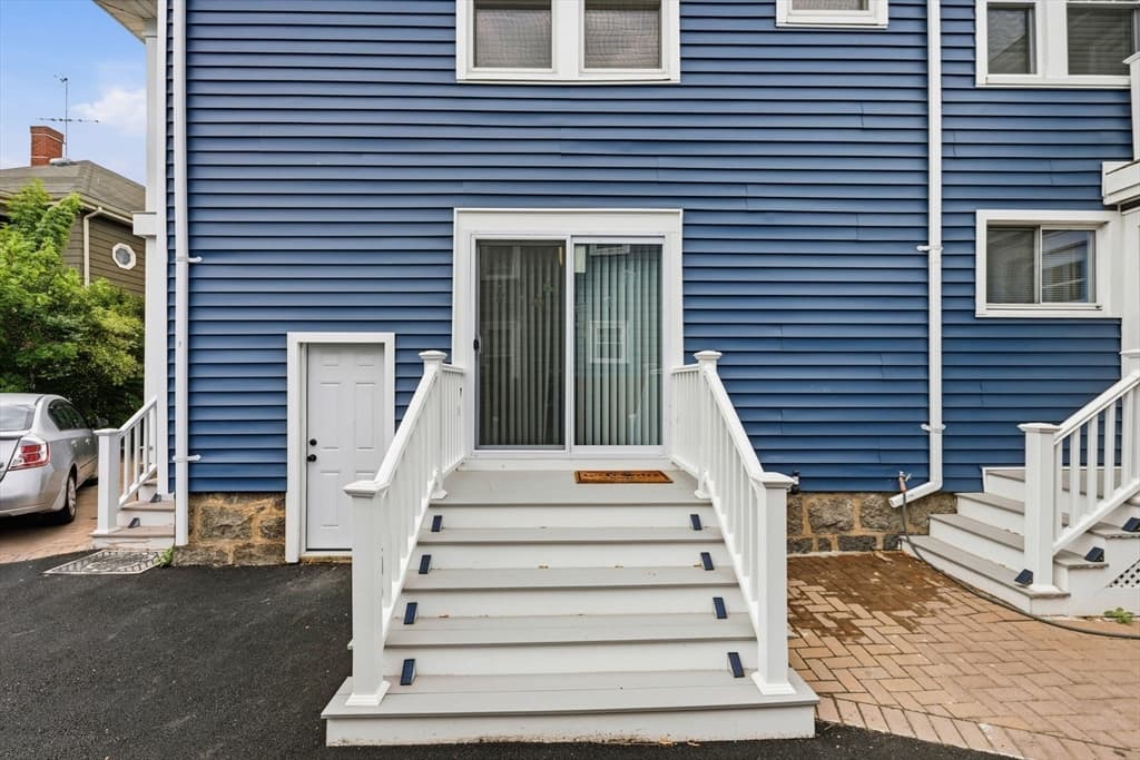 204 Eastern Avenue, Lynn MA 01902 photo 27