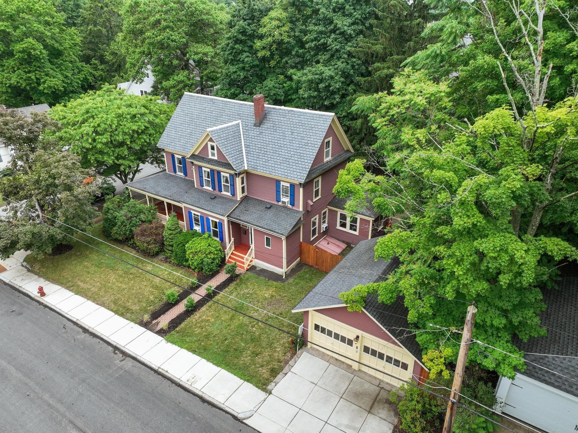 Single Family Residence at 192 Wentworth Ave, Lowell MA 01852, photo 37 of 38