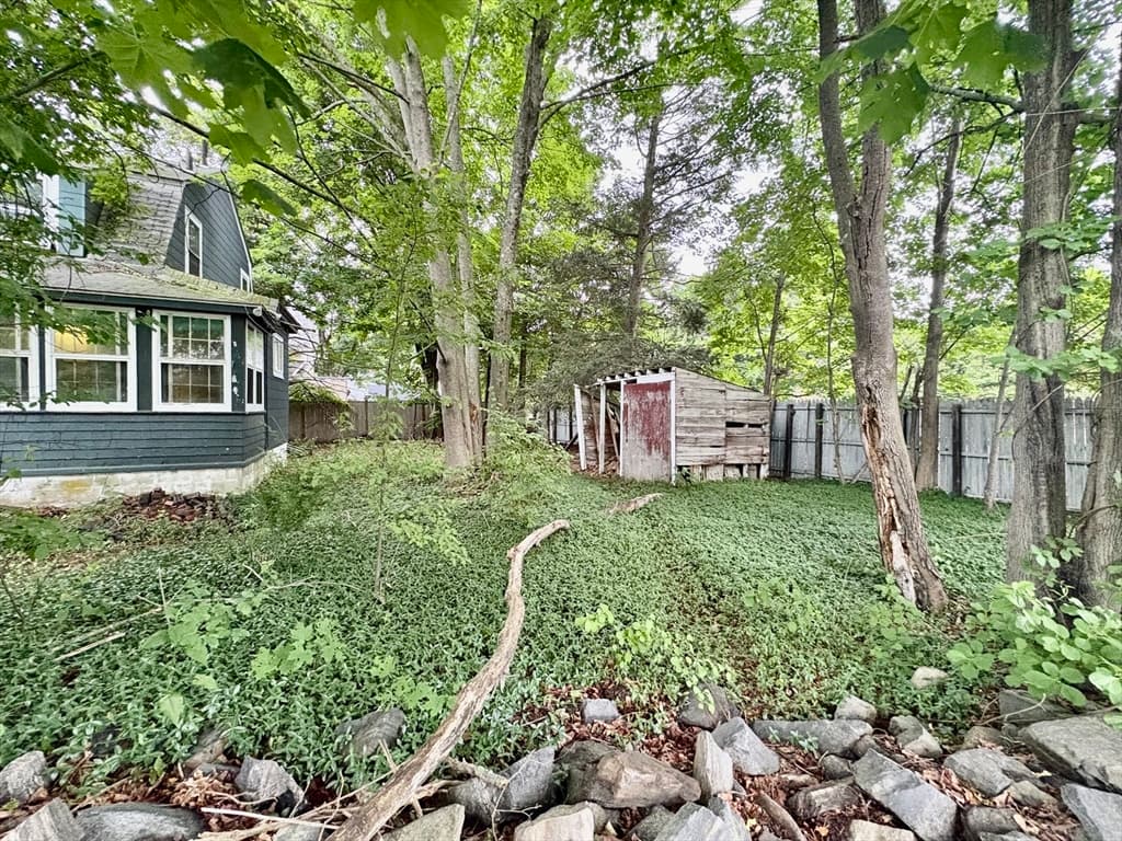 Single Family Residence at 51 Damon Street, Concord MA 01742, Concord, photo 6 of 7