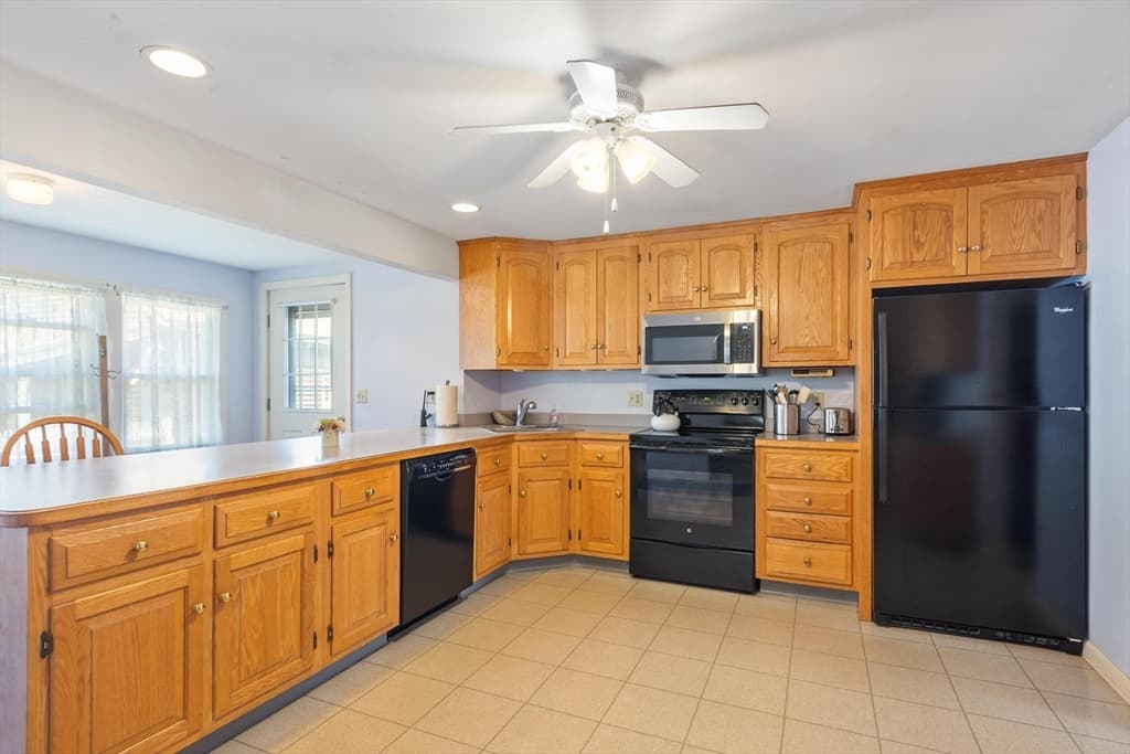 50 North Spencer Rd, Spencer MA 01562 photo 32