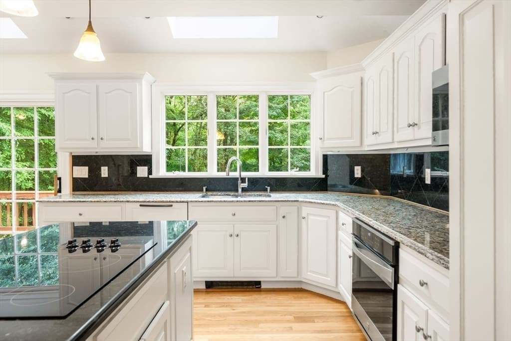 6 Old Harry Rd, Southborough MA 01772 photo 12