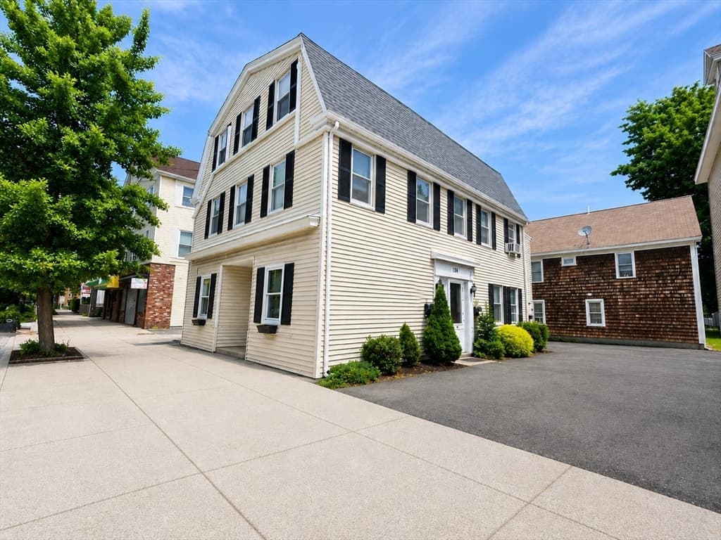 134 Boston St # 1B, Salem MA 01970 photo 2