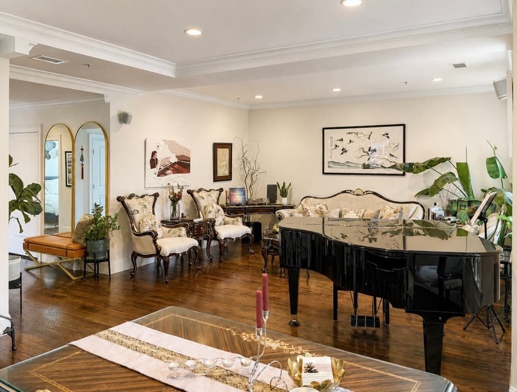 Condominium at 25 Euston St # 2, Brookline MA 02446, photo 5 of 14