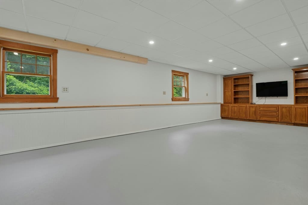 Single Family Residence at 10 Sadler Road, Upton MA 01568, photo 33 of 42