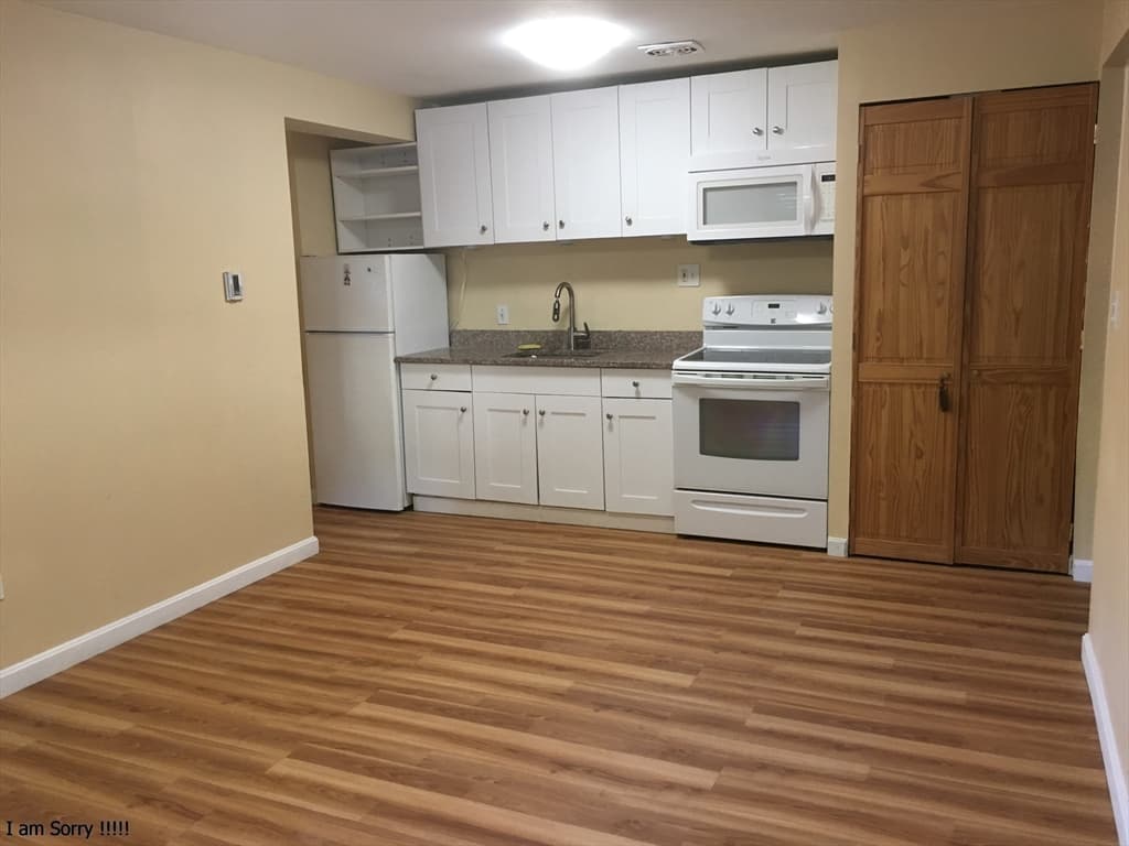 Condominium at 12 Colonial Village Dr # 1, Arlington MA 02474, Arlington, photo 2 of 12