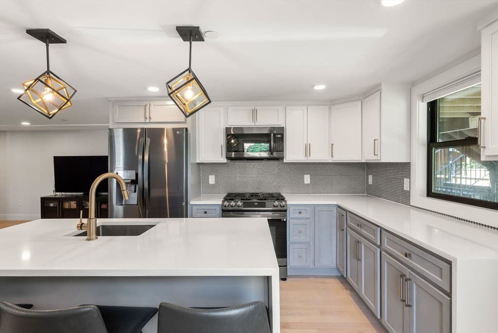 Condominium at 1069 Washington St # 1, Boston MA 02124, Boston, photo 7 of 18