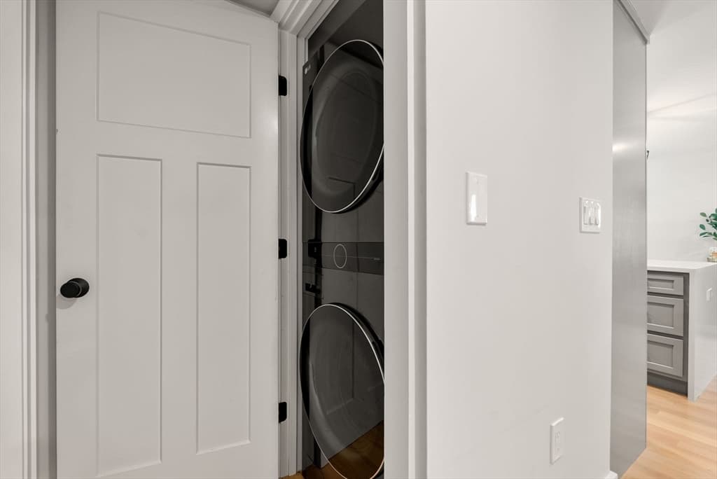 Condominium at 1069 Washington St # 1, Boston MA 02124, Boston, photo 14 of 18