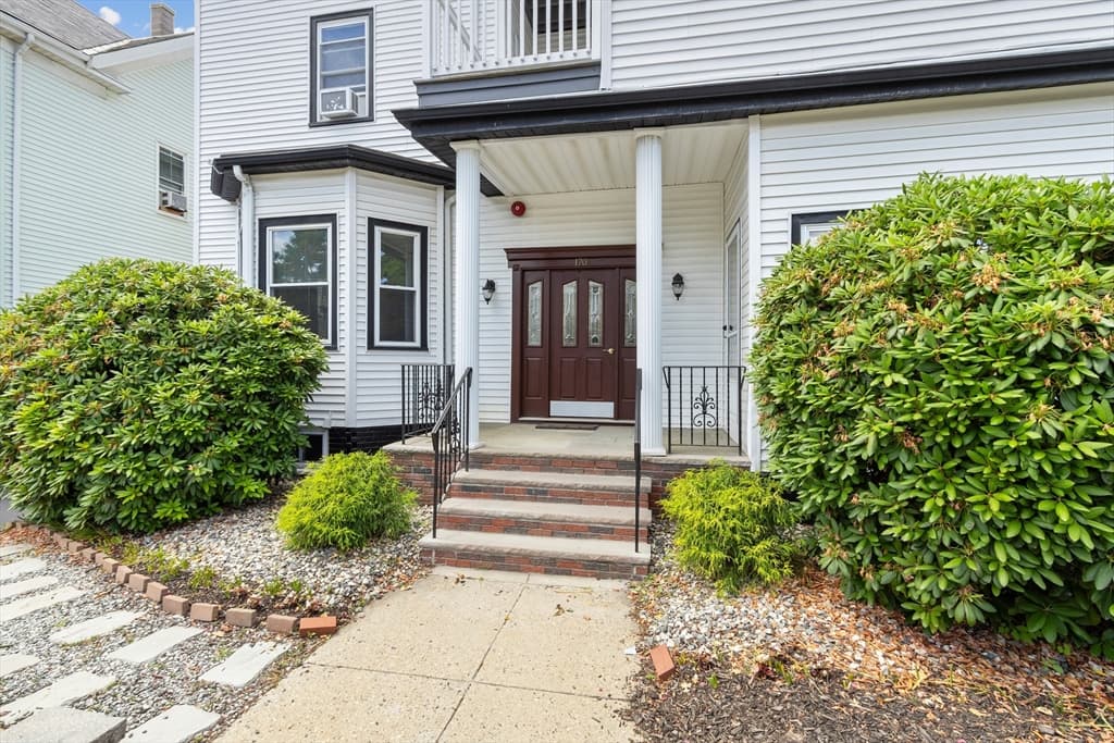 170 Highland Ave # 2, Somerville MA 02143 photo 5
