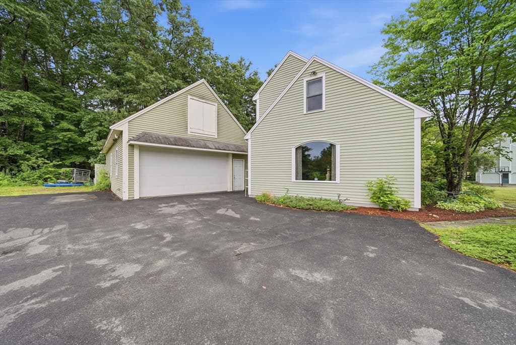 5 Nursery Rd, Pepperell MA 01463 photo 7