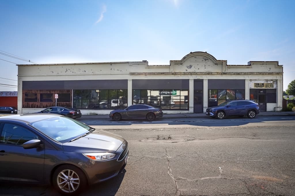 Commercial Sale at 159 N Main St, Brockton MA 02301, photo 15 of 17
