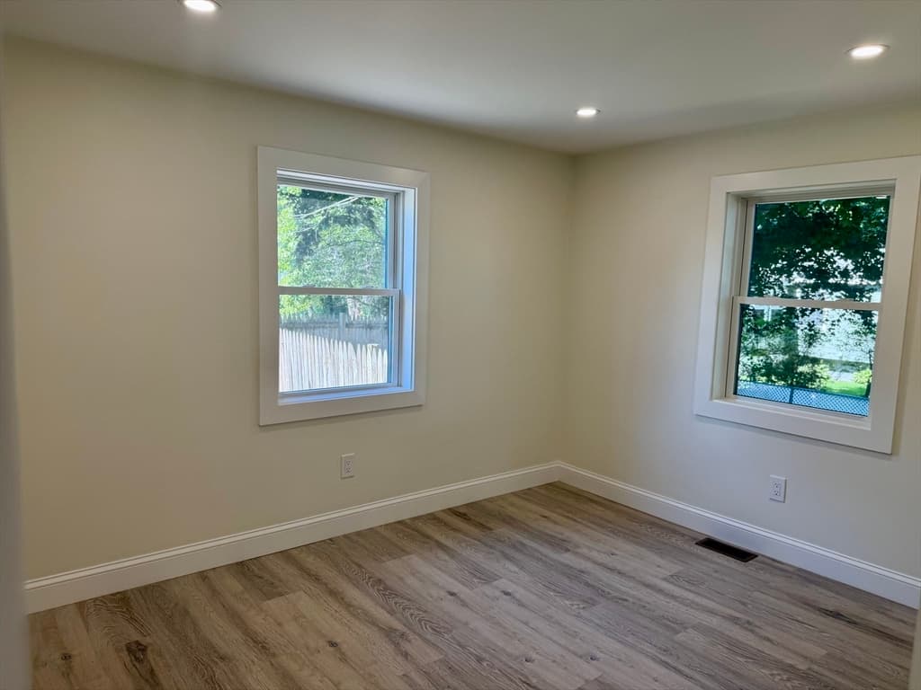 37 Karen Street, Lowell MA 01851 photo 6