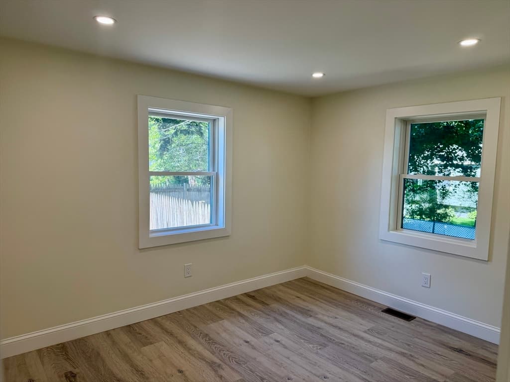 37 Karen Street, Lowell MA 01851 photo 7