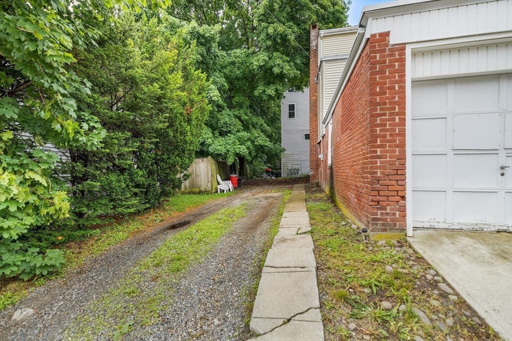 Single Family Residence at 113 Cedar St, Fitchburg MA 01420, photo 23 of 26