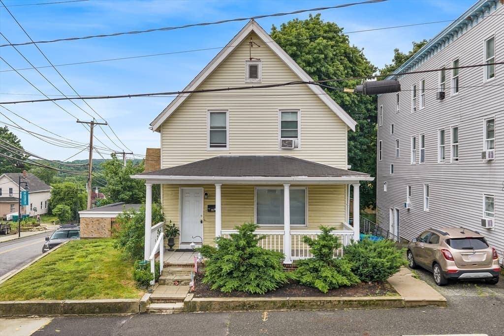 Single Family Residence at 113 Cedar St, Fitchburg MA 01420, photo 26 of 26