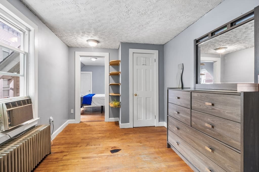 Single Family Residence at 113 Cedar St, Fitchburg MA 01420, photo 20 of 26