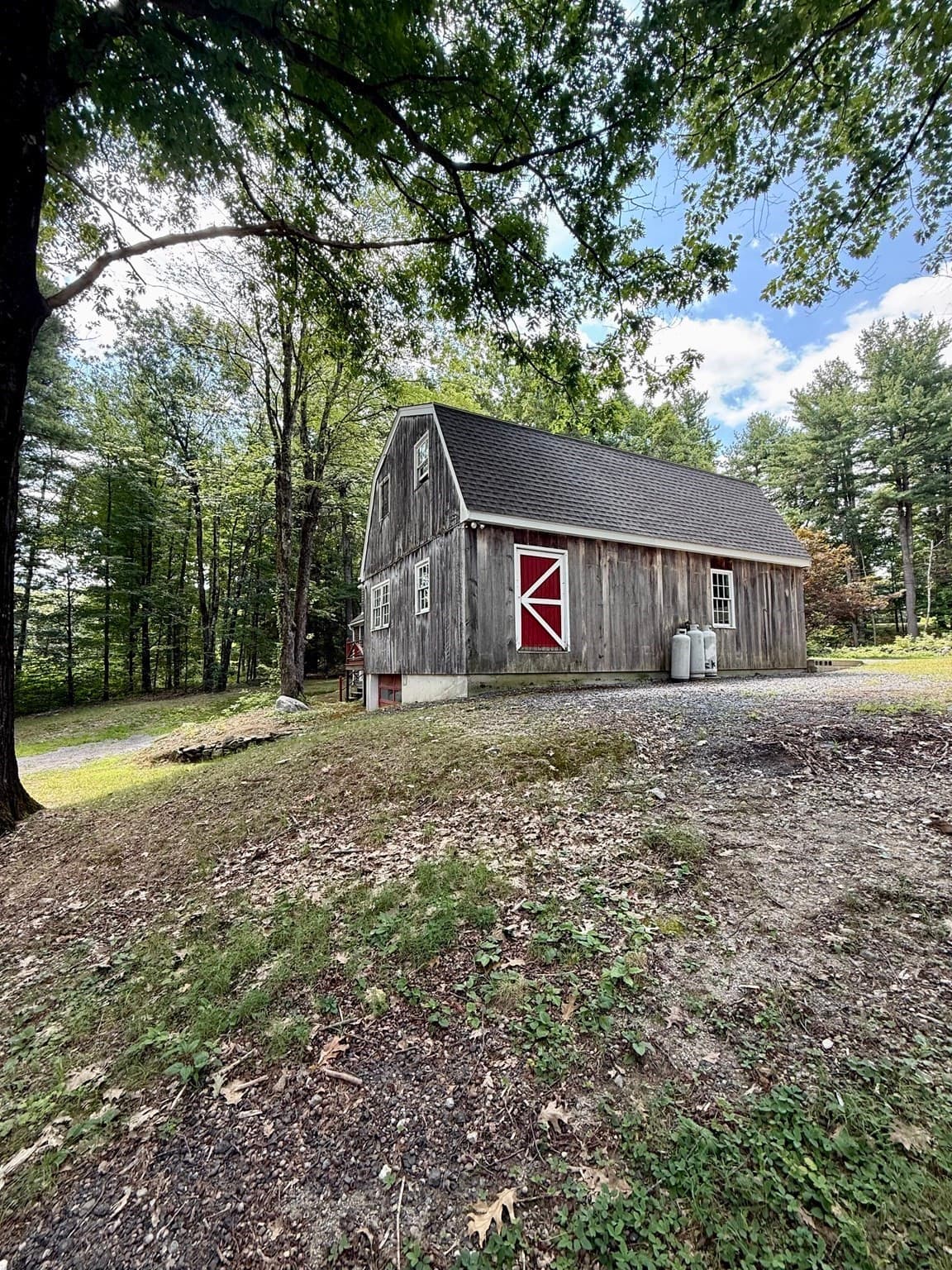 Single Family Residence at 9 Laurel Ln, Princeton MA 01541, Princeton, photo 9 of 40