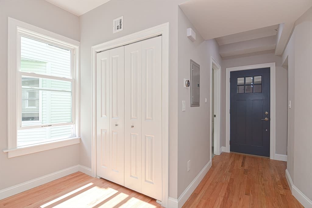 8 Melvin St # 2, Somerville MA 02145 photo 13