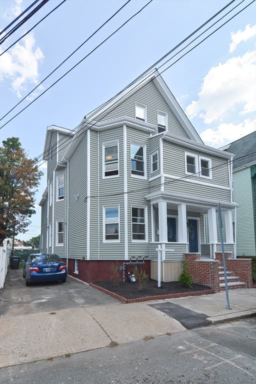 8 Melvin St # 2, Somerville MA 02145