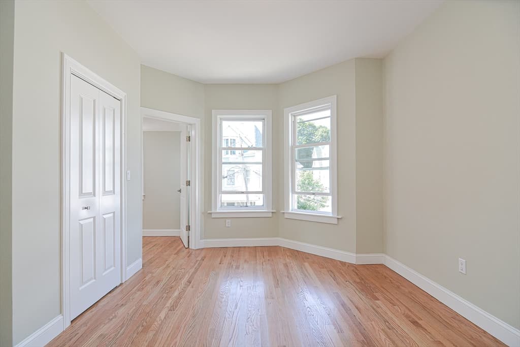 8 Melvin St # 2, Somerville MA 02145 photo 14