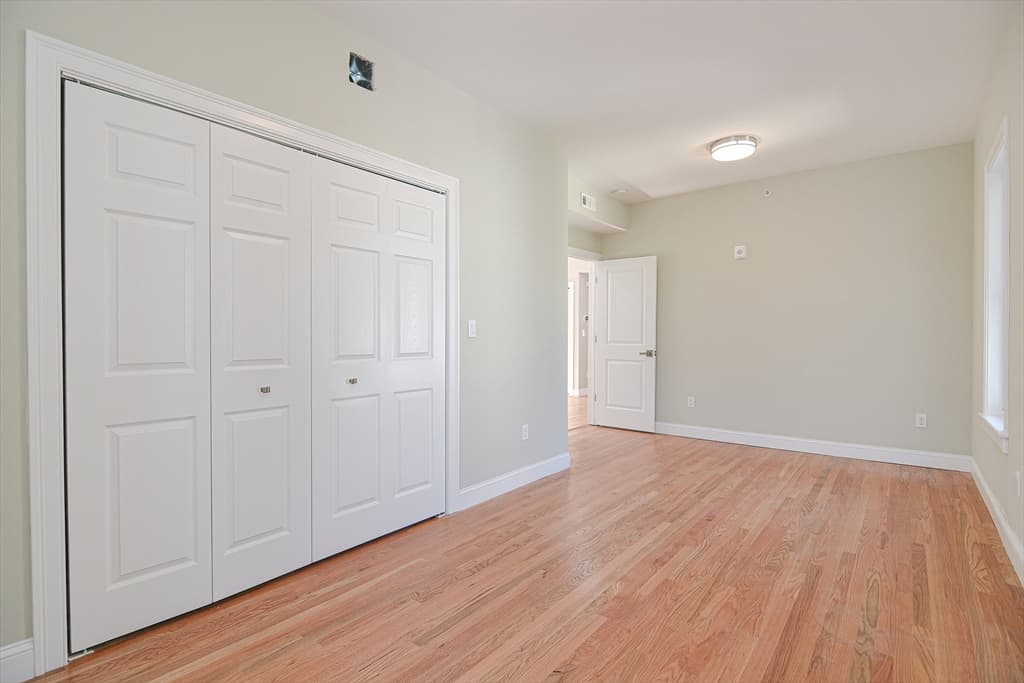 8 Melvin St # 2, Somerville MA 02145 photo 18