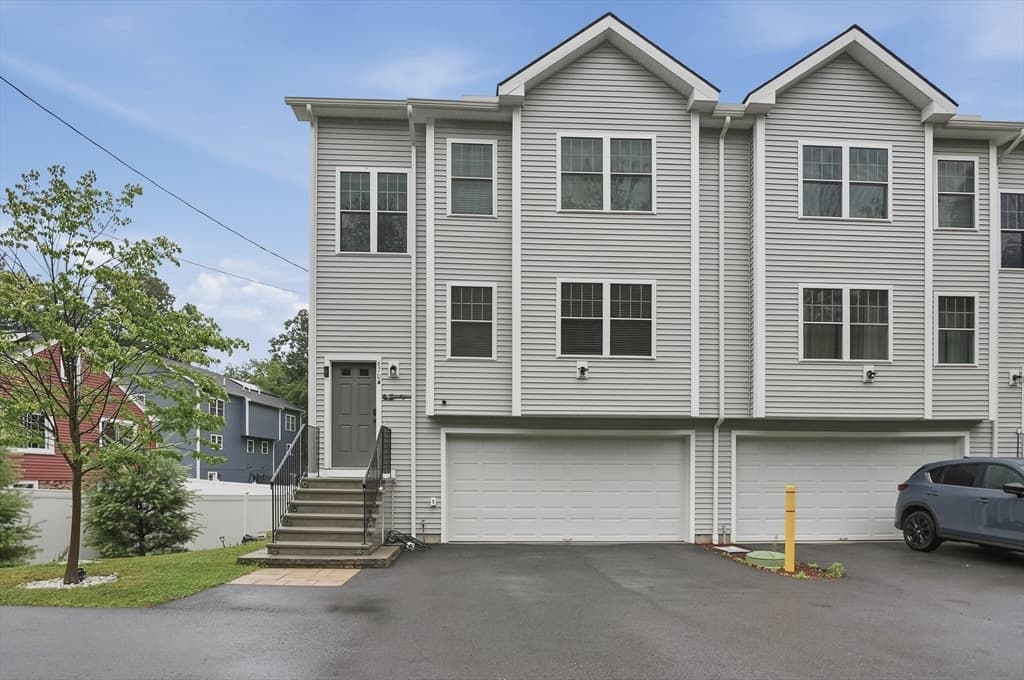 670A Burncoat St # A, Worcester MA 01606 photo 37