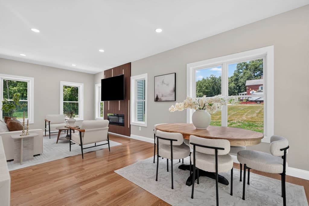 Single Family Residence at 139 Middle Rd, Southampton MA 01073, Southampton, photo 14 of 42