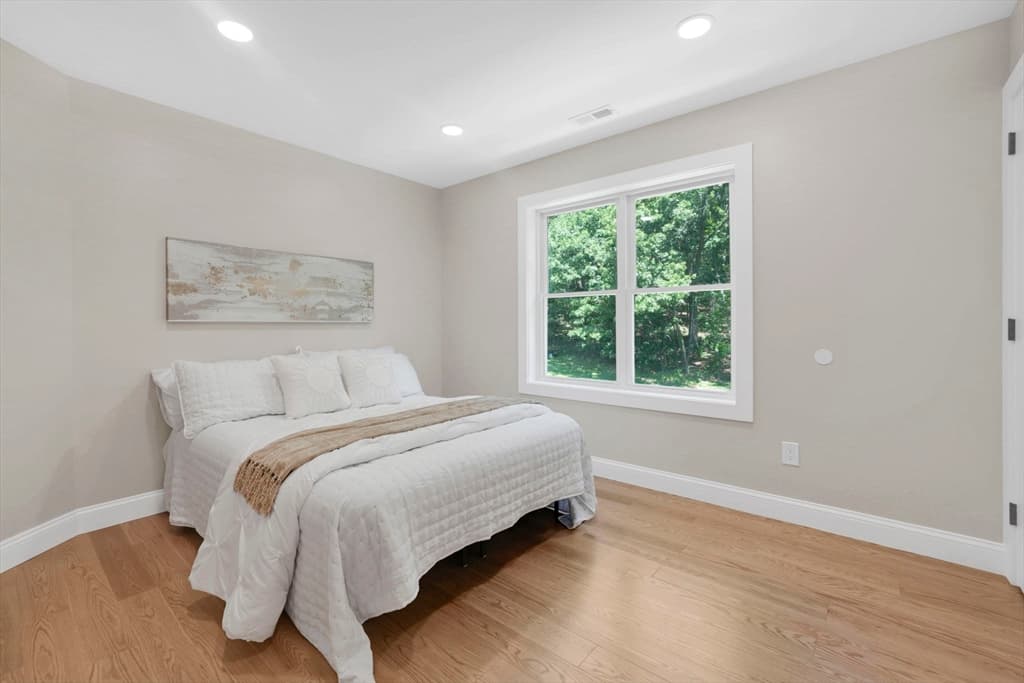 Single Family Residence at 139 Middle Rd, Southampton MA 01073, Southampton, photo 29 of 42