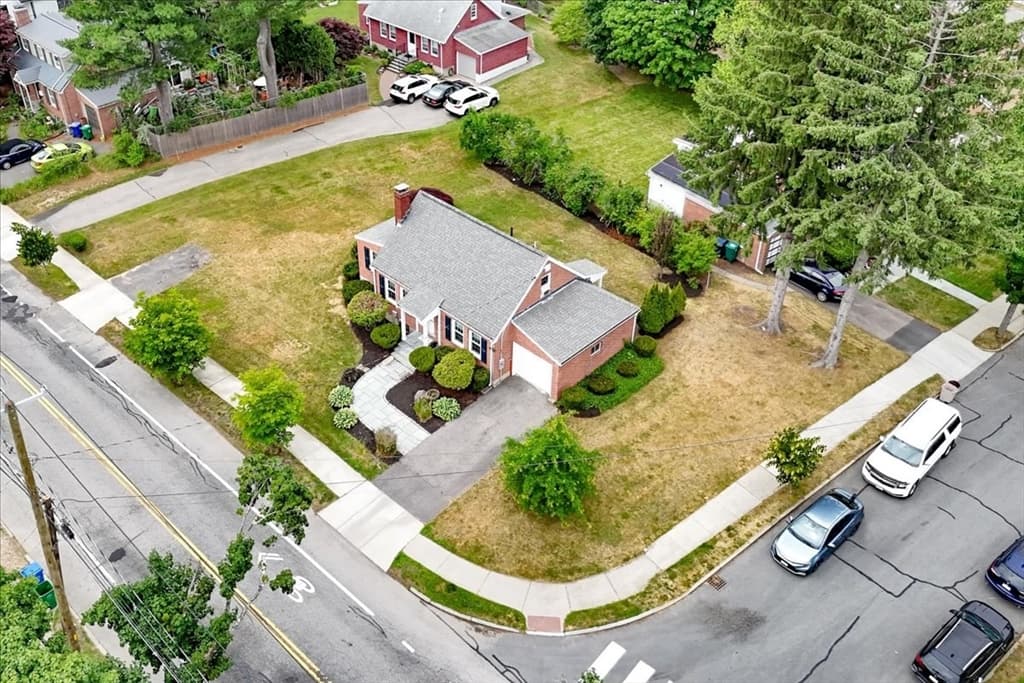 47 Cherry St, Newton MA 02465 photo 39