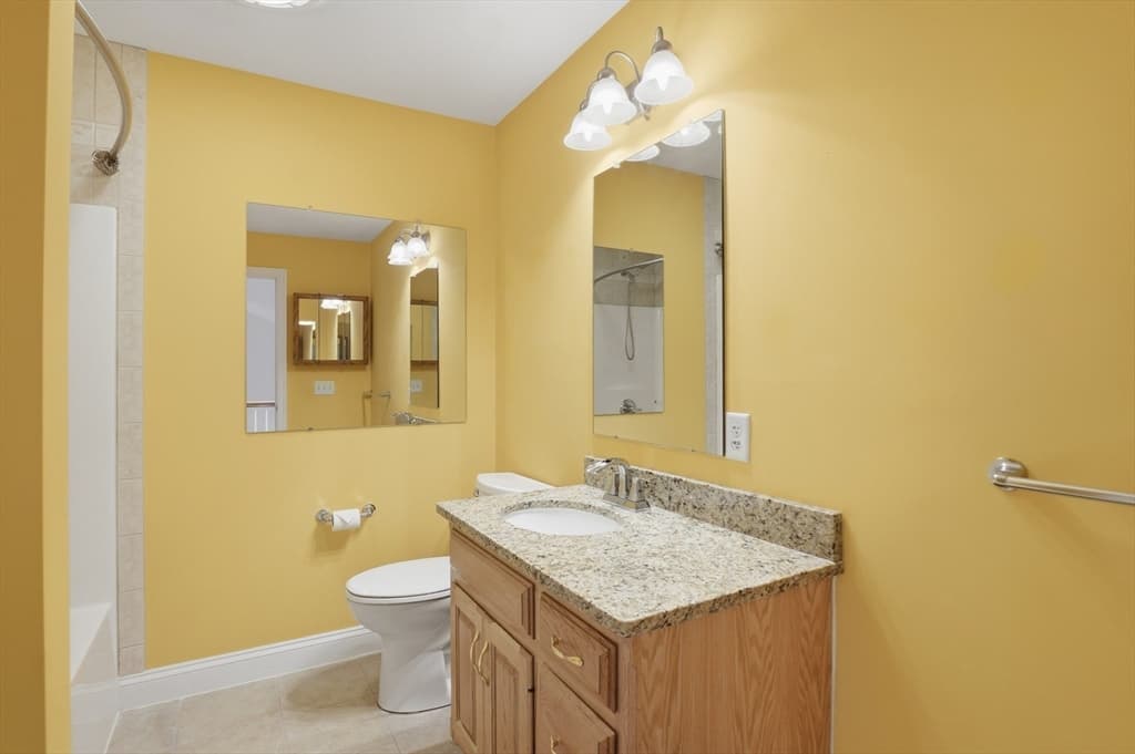 Condominium at 168 Horne Way # 168, Millbury MA 01527, Millbury, photo 23 of 29
