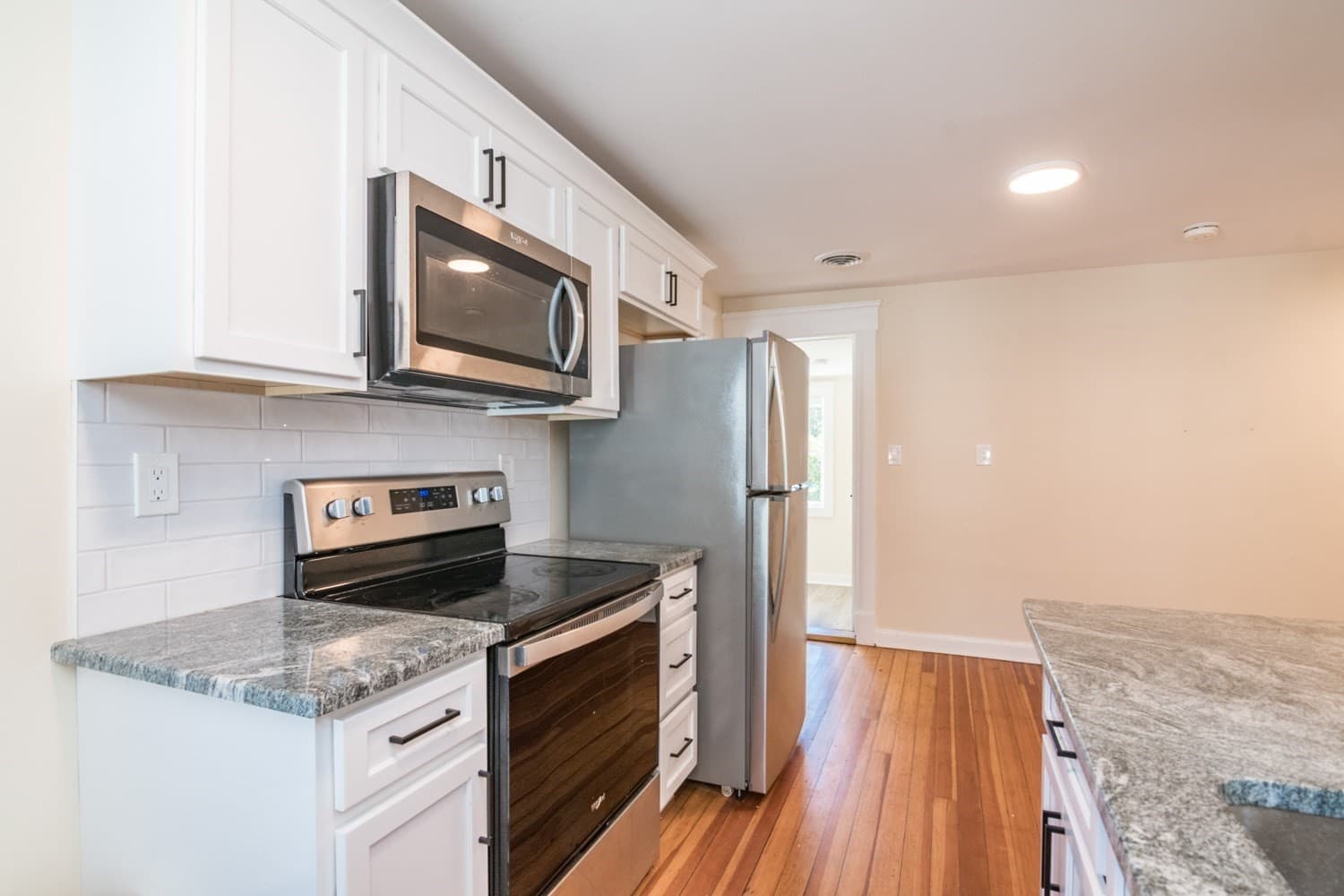 Condominium at 180 State Street # B, Northampton MA 01060, Northampton, photo 7 of 28