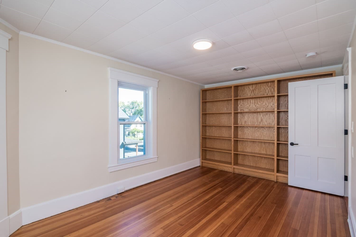 Condominium at 180 State Street # B, Northampton MA 01060, Northampton, photo 15 of 28