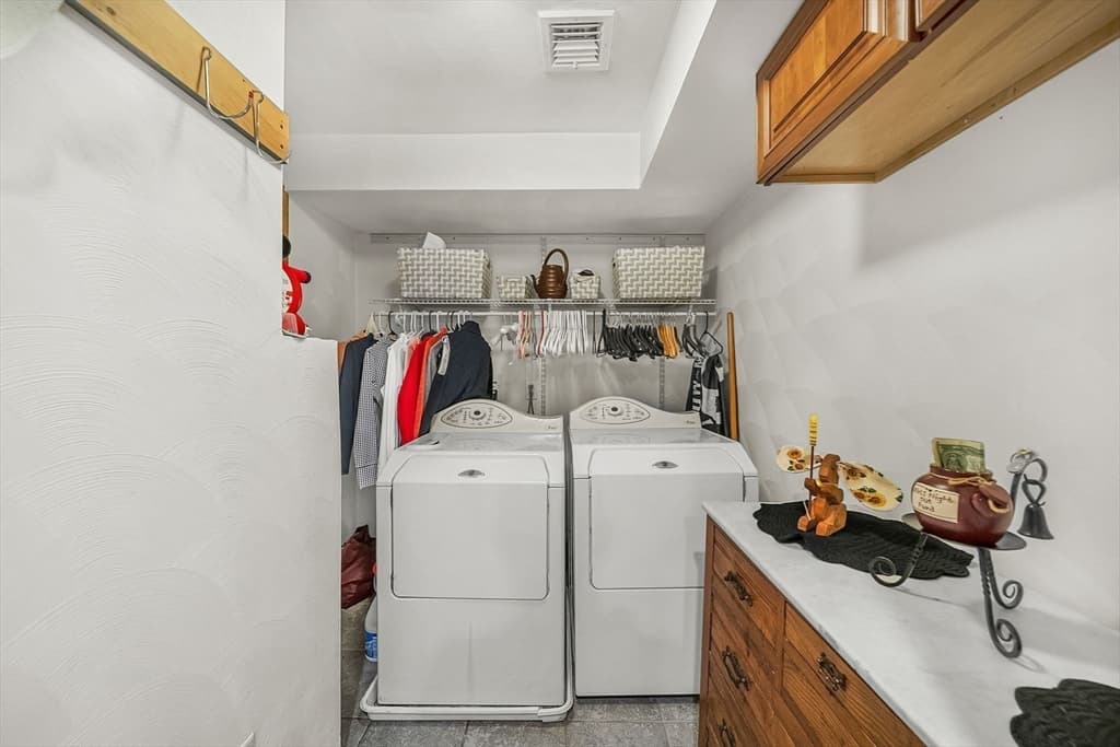 Single Family Residence at 13 Oak St, Boston MA 02129, Boston, photo 24 of 30
