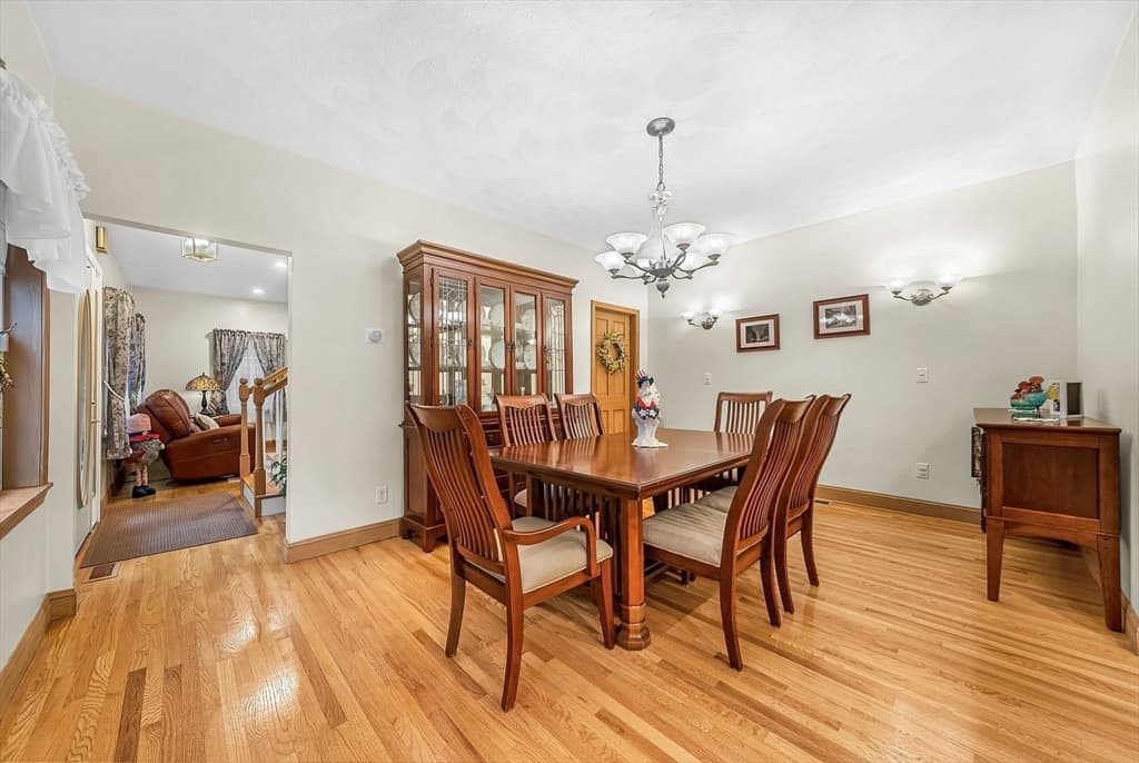 Single Family Residence at 13 Oak St, Boston MA 02129, Boston, photo 10 of 30