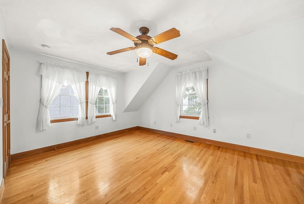 Single Family Residence at 13 Oak St, Boston MA 02129, Boston, photo 25 of 30