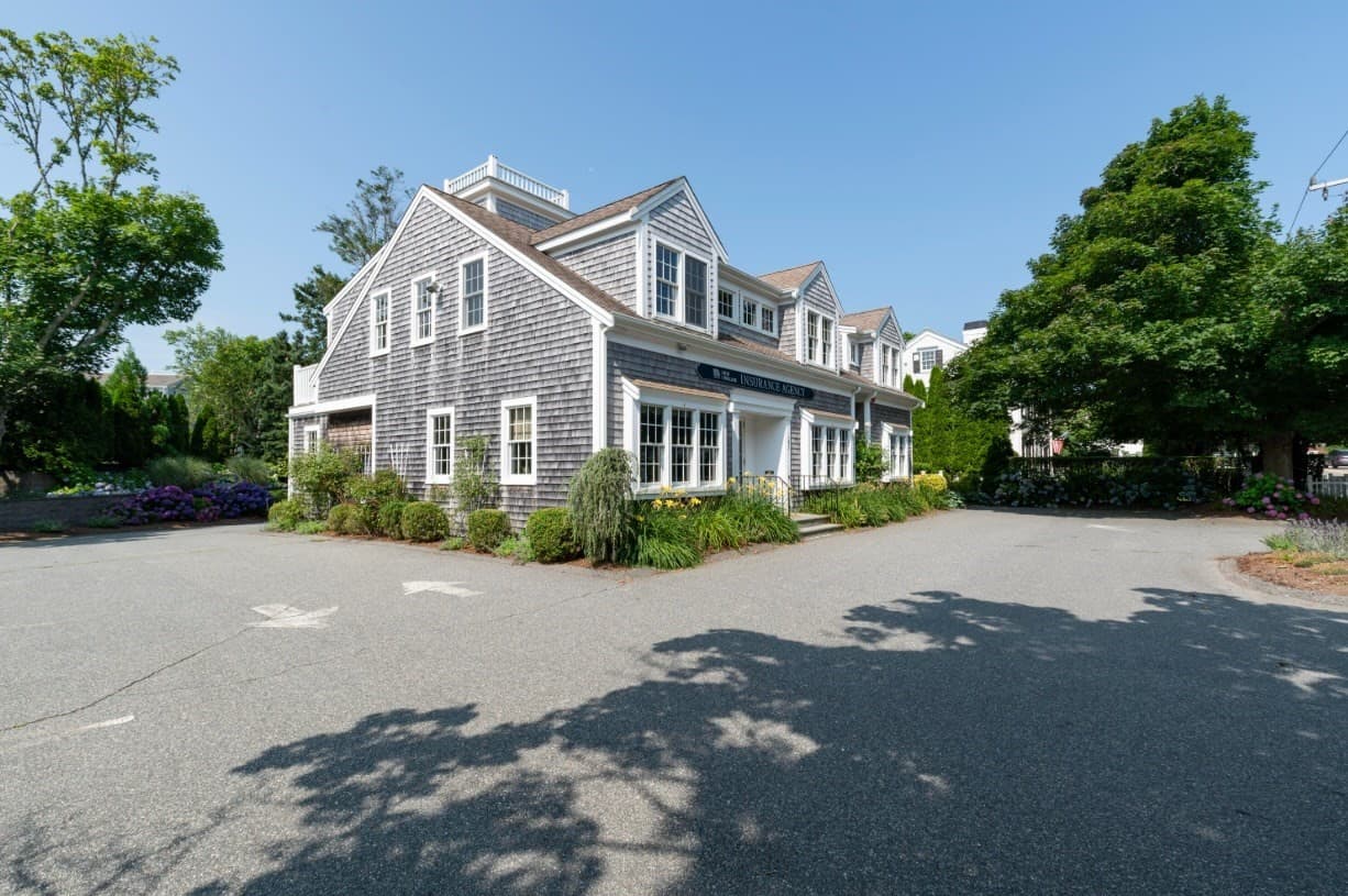 Commercial Sale at 697 Main St, Chatham MA 02633, Chatham, photo 31 of 40