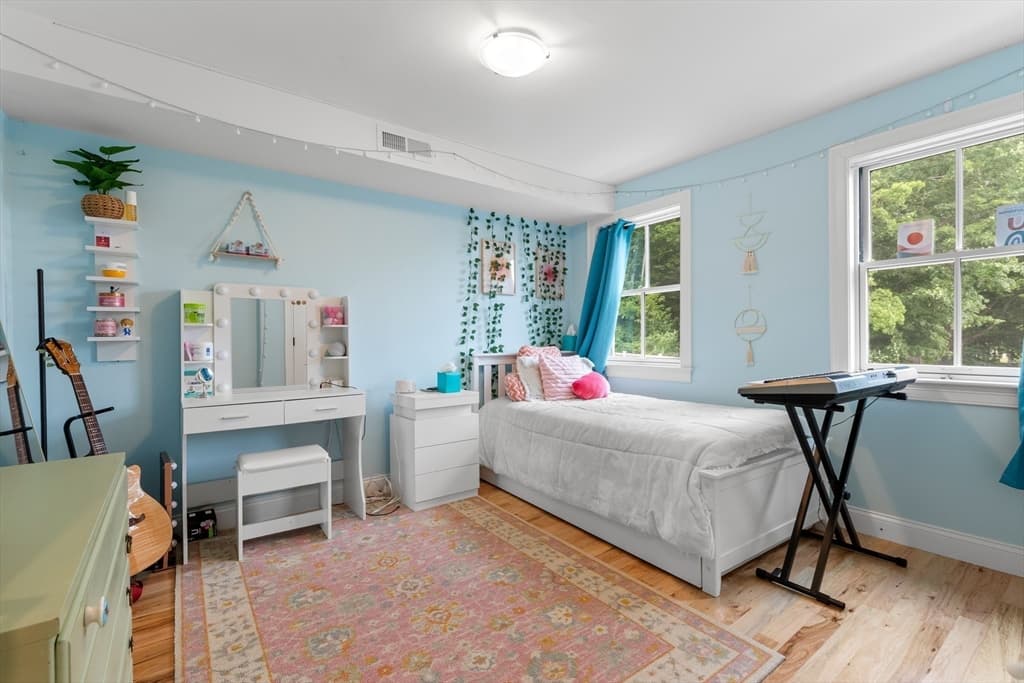 Condominium at 83 High Street # 4, Ipswich MA 01938, photo 16 of 34